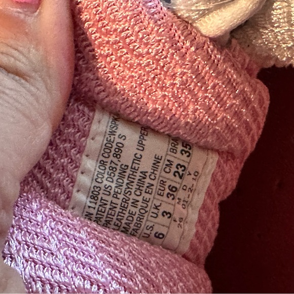 Skechers Shape Ups women! Brand new! - Picture 4 of 8